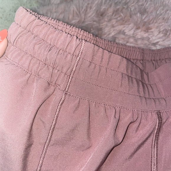 Lululemon hotty hot shorts - Picture 3 of 8